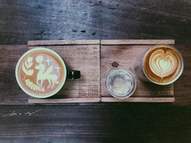 奇葩咖啡馆_奇葩咖啡喝法_奇葩咖啡机